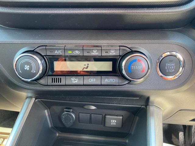 G 登録済未使用車 衝突軽減ブレーキ コーナーセンサー プッシュスタート LEDライト バックカメラ オートライト オートエアコン スマートキー 電動格納ミラー コンパクトSUV(11枚目)