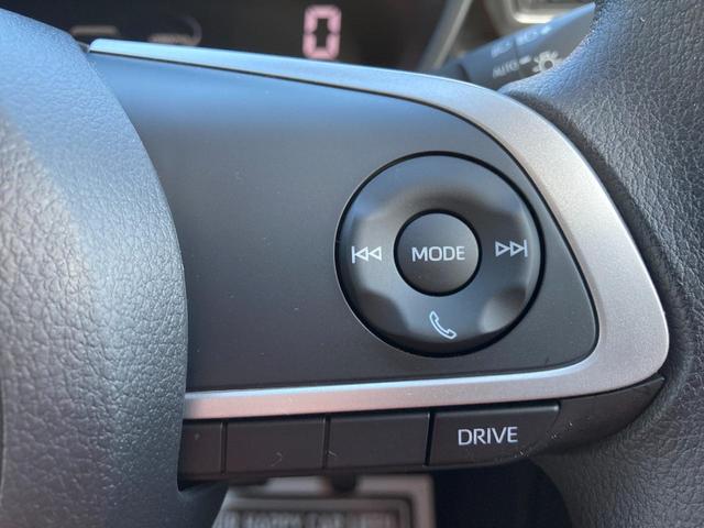 G 登録済未使用車 衝突軽減ブレーキ コーナーセンサー プッシュスタート LEDライト バックカメラ オートライト オートエアコン スマートキー 電動格納ミラー コンパクトSUV(15枚目)