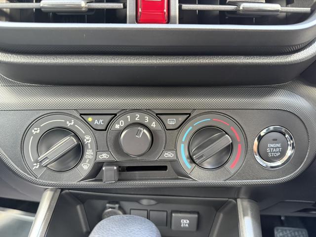 ライズ Ｘ　登録済未使用車　ナビレディパッケージ　衝突被害軽減ブレーキ　コーナーセンサー　スマートキー　アイドリングストップ　バックカメラ　電動格納ドアミラー　横滑り防止機能　パワーウインドウ　ＬＥＤヘッドライト（13枚目）