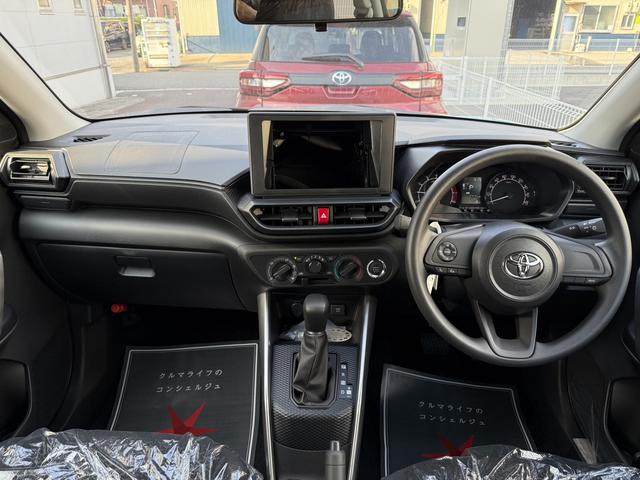 ライズ Ｘ　登録済未使用車　ナビレディパッケージ　衝突被害軽減ブレーキ　コーナーセンサー　スマートキー　アイドリングストップ　バックカメラ　電動格納ドアミラー　横滑り防止機能　パワーウインドウ　ＬＥＤヘッドライト（12枚目）