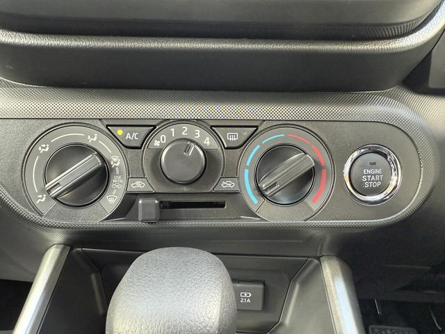 ライズ Ｘ　登録済未使用車　ナビレディパッケージ　衝突被害軽減ブレーキ　コーナーセンサー　スマートキー　アイドリングストップ　バックカメラ　電動格納ドアミラー　横滑り防止機能　パワーウインドウ　ＬＥＤヘッドライト（13枚目）