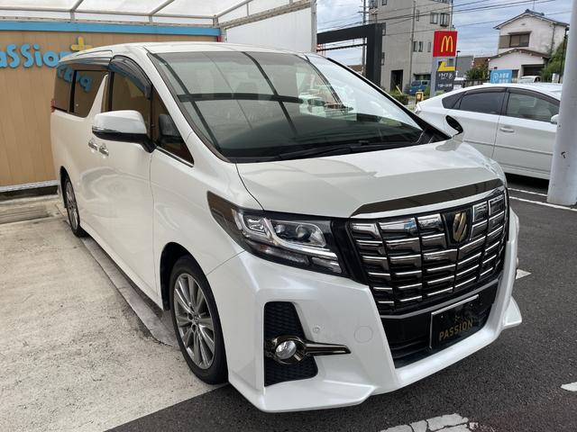 アルファード ２．５Ｓ　Ａパッケージ　タイプブラック　車検８年１０月　両側電動スライドドア　衝突被害軽減ブレーキ　純正ナビ　後席モニター　アルミホイール　クルーズコントロール　ＬＥＤヘッドライト　バックカメラ　電動格納ドアミラー　横滑り防止機能（7枚目）