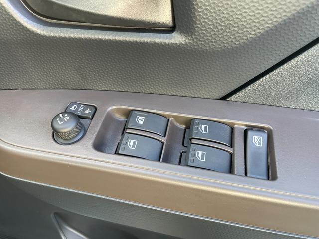 ルーミー X 登録済未使用車 片側電動スライドドア ディスプレイオーディオ 衝突被害軽減ブレーキ コーナーセンサー スマートキー 電動格納ドアミラー アイドリングストップ 横滑り防止機能 バックカメラ(22枚目)