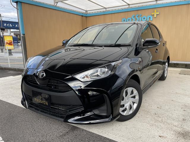 ヤリス Ｘ　車検２年　衝突被害軽減ブレーキ　ディスプレイオーディオ　バックカメラ　横滑り防止機能　オートハイビーム　ＬＥＤヘッドライト　スマートキー　パワーウインドウ　マニュアルエアコン　保証あり（4枚目）