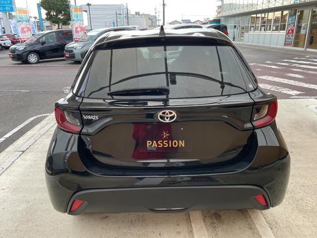 ヤリス Ｘ　車検２年　衝突被害軽減ブレーキ　ディスプレイオーディオ　バックカメラ　横滑り防止機能　オートハイビーム　ＬＥＤヘッドライト　スマートキー　パワーウインドウ　マニュアルエアコン　保証あり（9枚目）