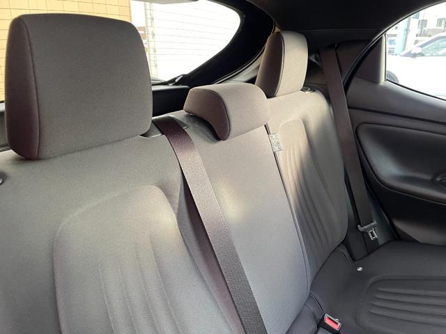 ヤリス Ｘ　車検２年　衝突被害軽減ブレーキ　ディスプレイオーディオ　バックカメラ　横滑り防止機能　オートハイビーム　ＬＥＤヘッドライト　スマートキー　パワーウインドウ　マニュアルエアコン　保証あり（22枚目）