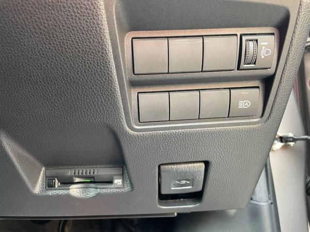 ヤリス Ｘ　車検２年　衝突被害軽減ブレーキ　コーナーセンサー　ディスプレイオーディオ　スマートキー　ＬＥＤヘッドライト　マニュアルエアコン　オートハイビーム　電動格納ドアミラー　ＥＴＣ　光軸調整機能（18枚目）