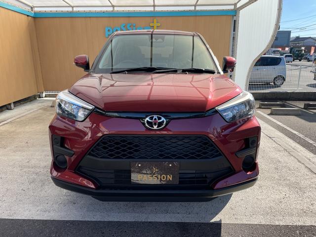 ライズ Ｘ　登録済未使用車　ナビレディパッケージ　衝突被害軽減ブレーキ　コーナーセンサー　スマートキー　アイドリングストップ　バックカメラ　電動格納ドアミラー　横滑り防止機能　パワーウインドウ　ＬＥＤヘッドライト（6枚目）