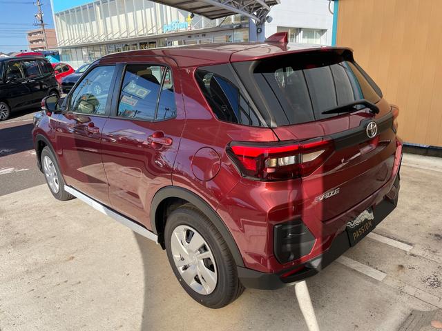 ライズ Ｘ　登録済未使用車　ナビレディパッケージ　衝突被害軽減ブレーキ　コーナーセンサー　スマートキー　アイドリングストップ　バックカメラ　電動格納ドアミラー　横滑り防止機能　パワーウインドウ　ＬＥＤヘッドライト（10枚目）