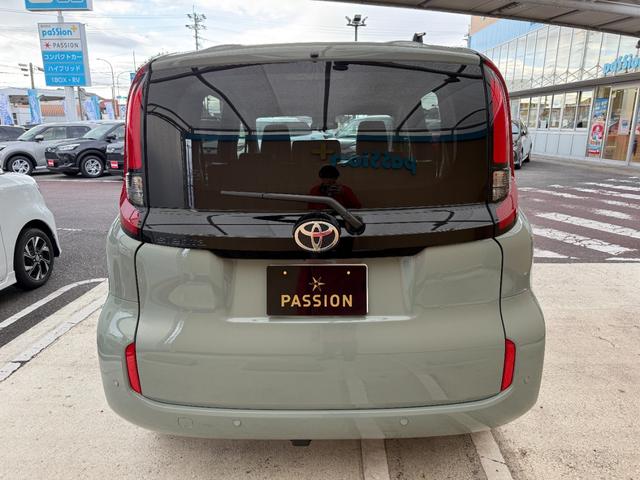 シエンタ X 登録済未使用車 片側電動スライドドア 衝突被害軽減ブレーキ コーナーセンサー スマートキー LEDヘッドライト アダクティブクルーズコントロール 横滑り防止機能 電動格納ドアミラー オートエアコン(9枚目)