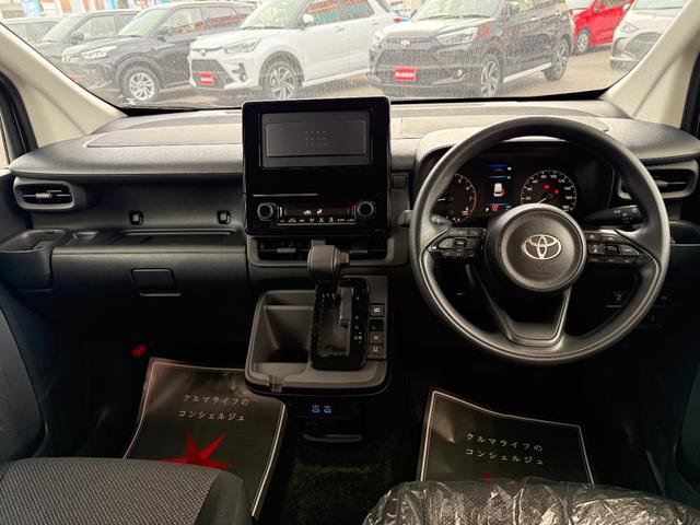 シエンタ X 登録済未使用車 片側電動スライドドア 衝突被害軽減ブレーキ コーナーセンサー スマートキー LEDヘッドライト アダクティブクルーズコントロール 横滑り防止機能 電動格納ドアミラー オートエアコン(12枚目)