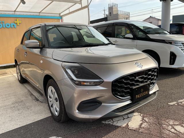 スイフト XG 車検9年7月 衝突被害軽減ブレーキ コーナーセンサー スマートキー アダクティブクルーズコントロール パワーウインドウ LEDヘッドライト 電動格納ドアミラー シートヒーター セキュリティアラーム(7枚目)