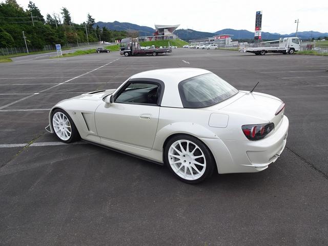 Ｓ２０００ タイプＶ　ＡＳＭドライカーボンフェンダー　フロントバンパー　ボンネット　ＡＰレーシングキャリパー　６速ＭＴ　ＡＳＭレカロシート　純正ハードトップ付き　プロドライブ１８インチ鍛造アルミ　ＡＰ１最終モデル（80枚目）