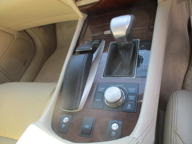 ＬＳ ＬＳ４６０　バージョンＣ　Ｉパッケージ　シートヒーター　ベンチレーター　パワートンク　オットマンシート（23枚目）