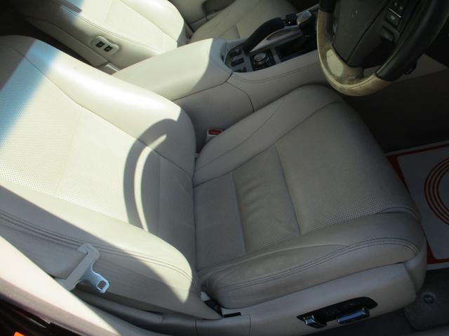 ＬＳ ＬＳ４６０　バージョンＣ　Ｉパッケージ　３眼ＬＥＤヘッド　シートヒーターベンチレーター　オットマンシート　マークレビンソンパワートランク　ドライブレコーダー（16枚目）