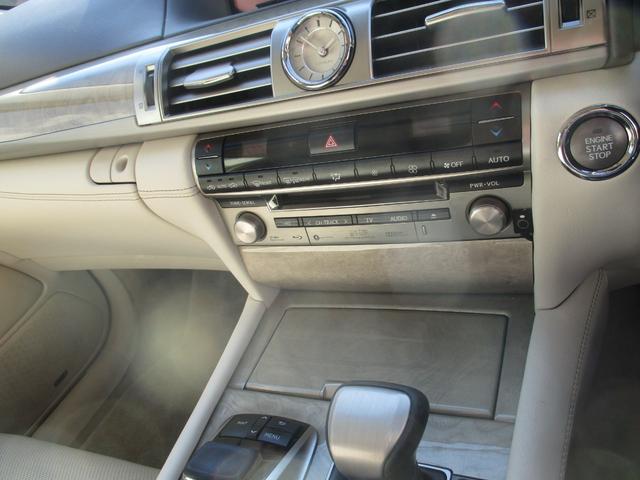 ＬＳ ＬＳ４６０　バージョンＣ　Ｉパッケージ　３眼ＬＥＤヘッド　シートヒーターベンチレーター　オットマンシート　マークレビンソンパワートランク　ドライブレコーダー（24枚目）