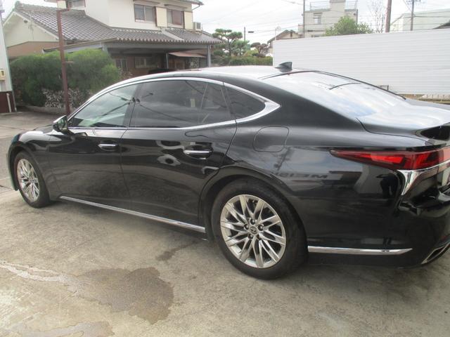 ＬＳ ＬＳ５００　Ｉパッケージ　黒革シート　　ヘッドアップディスプレーパノラミックモニター　Ｆカメラ　レクサスセーフティーシステム　ブラインドスポット（7枚目）