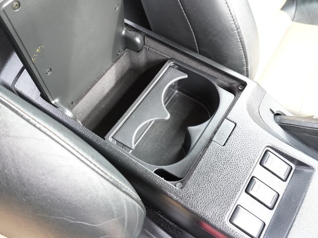 フェアレディＺ ３５ｔｈアニバーサリー　ＨＫＳコンロッド　東名ポンカム　ＧＴ７０４０スーパーチャージャー　前置きＩ／Ｃ　東名エキマニ　メタル触媒　Ｒ１チタンマフラー　アルミラジエター　オイルクーラー　Ｖプロ　ＯＳ技研ツインプレートクラッチ（44枚目）