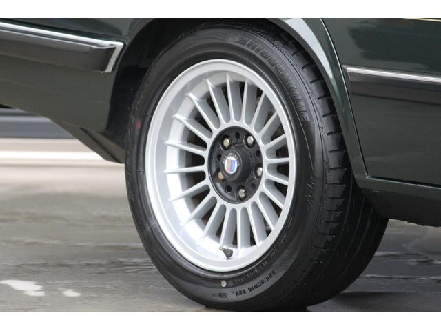 ３．５　Ｅ２８　ＢＭＷ　ＡＬＰＩＮＡ　Ｂ９－３．５(52枚目)