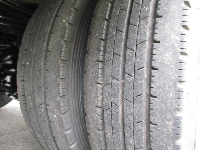 低温冷蔵冷凍車 スタンバイ 東プレ-30℃設定 ワイドロング 2t積 内寸421x193x194 5.3Lノンターボ 6速 KK-XZU410M 最大積載量2000キロ 車両総重量5935キロ(72枚目)