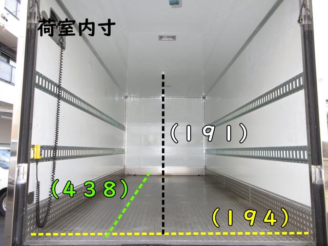 　アルミバン　マルチパワーゲート　ワイドロング　内寸４３８ｘ１９４ｘ１９１　６速　コーキング処理済　３ｔ積載　４Ｌターボ　記録薄　ＢＤＧ－ＸＺＵ４１４Ｍ　積載量３０００キロ　車両総重量６６６５キロ(7枚目)