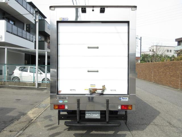 　低温冷蔵冷凍車－３０℃　東プレ　スタンバイ　内寸３２６ｘ１６９ｘ１８４　準中型免許　５トン免許　１．８トン積載　４Ｌターボ　５速　ＴＫＧ－ＸＺＣ６０５　積載量１８００キロ　車両総重量４９７０キロ(11枚目)