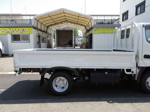 トヨエース 　平ボデー　ＡＴ　５ｔ限定免許可　内寸３１２ｘ１６９ｘ３８　準中型免許　標準ショート　４ナンバー　平　４Ｌターボ　ＴＰＧ－ＸＺＵ６０５　衝突軽減システム　最大積載量２０００キロ　車両総重量４４１５キロ（25枚目）