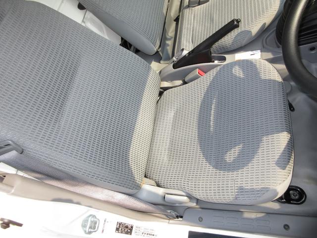 トヨエース 　低温冷蔵冷凍車－２２℃設定　スタンバイ　内寸２９５ｘ１６８ｘ１７７　５速　準中型免許　５ｔ免許　クールマスター間仕切り　４Ｌターボ　ＴＫＧ－ＸＺＵ６０５　最大積載量２０００キロ　車両総重量４９６５キロ（5枚目）