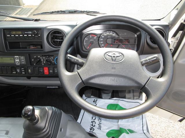 トヨエース 　低温冷蔵冷凍車－２２℃設定　スタンバイ　内寸２９５ｘ１６８ｘ１７７　５速　準中型免許　５ｔ免許　クールマスター間仕切り　４Ｌターボ　ＴＫＧ－ＸＺＵ６０５　最大積載量２０００キロ　車両総重量４９６５キロ（15枚目）