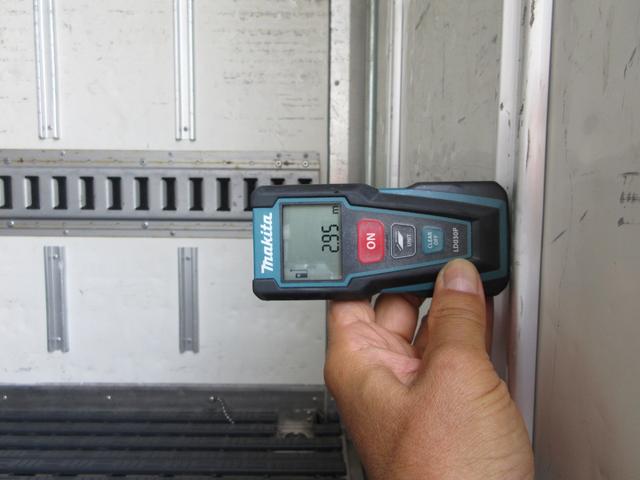 トヨエース 　低温冷蔵冷凍車－２２℃設定　スタンバイ　内寸２９５ｘ１６８ｘ１７７　５速　準中型免許　５ｔ免許　クールマスター間仕切り　４Ｌターボ　ＴＫＧ－ＸＺＵ６０５　最大積載量２０００キロ　車両総重量４９６５キロ（32枚目）