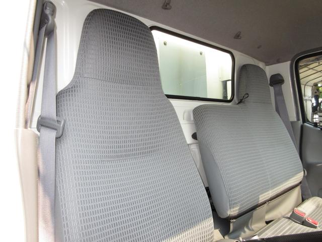 トヨエース 　低温冷蔵冷凍車－２２℃設定　スタンバイ　内寸２９５ｘ１６８ｘ１７７　５速　準中型免許　５ｔ免許　クールマスター間仕切り　４Ｌターボ　ＴＫＧ－ＸＺＵ６０５　最大積載量２０００キロ　車両総重量４９６５キロ（39枚目）
