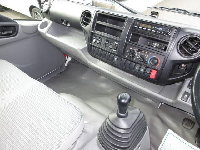 デュトロ アルミウイング 6速 内寸442x209x206 ワイドロング 準中型免許 2t積載 4Lターボ TKG-XZU710M ウイングシートコーキング処理 最大積載量2000キロ 車両総重量5695キロ(16枚目)