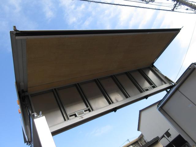 デュトロ アルミウイング 6速 内寸442x209x206 ワイドロング 準中型免許 2t積載 4Lターボ TKG-XZU710M ウイングシートコーキング処理 最大積載量2000キロ 車両総重量5695キロ(36枚目)