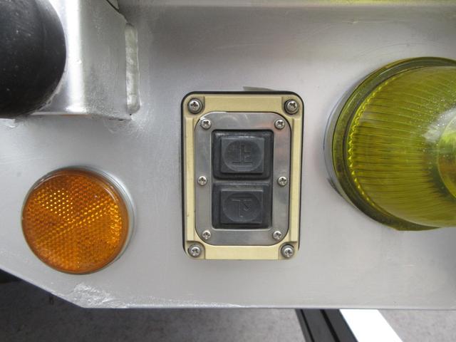 デュトロ アルミウイング 6速 内寸442x209x206 ワイドロング 準中型免許 2t積載 4Lターボ TKG-XZU710M ウイングシートコーキング処理 最大積載量2000キロ 車両総重量5695キロ(75枚目)