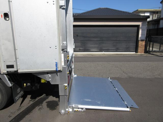 ダイナトラック 　アルミバン　垂直パワーゲート　ＡＴ　内寸３２３ｘ１７７ｘ１８７　標準ショート　準中型免許　リアカメラ　２ｔ　４Ｌターボ　オートマ　２ＲＧ－ＸＺＵ６０５　最大積載量２０００キロ　車両総重量５３６５キロ（32枚目）