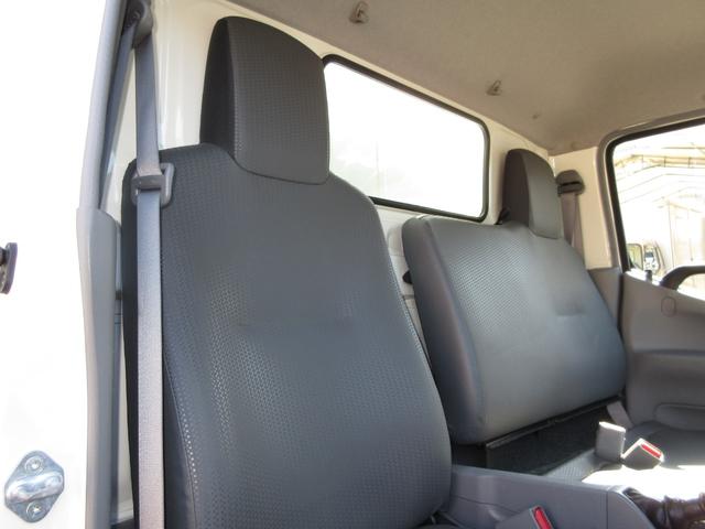 ダイナトラック 　アルミバン　垂直パワーゲート　ＡＴ　内寸３２３ｘ１７７ｘ１８７　標準ショート　準中型免許　リアカメラ　２ｔ　４Ｌターボ　オートマ　２ＲＧ－ＸＺＵ６０５　最大積載量２０００キロ　車両総重量５３６５キロ（39枚目）