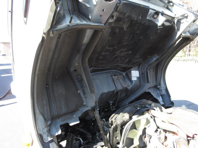 ダイナトラック 　アルミバン　垂直パワーゲート　ＡＴ　内寸３２３ｘ１７７ｘ１８７　標準ショート　準中型免許　リアカメラ　２ｔ　４Ｌターボ　オートマ　２ＲＧ－ＸＺＵ６０５　最大積載量２０００キロ　車両総重量５３６５キロ（57枚目）