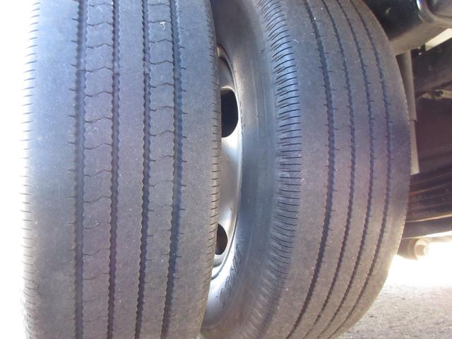 ダイナトラック 　アルミバン　垂直パワーゲート　ＡＴ　内寸３２３ｘ１７７ｘ１８７　標準ショート　準中型免許　リアカメラ　２ｔ　４Ｌターボ　オートマ　２ＲＧ－ＸＺＵ６０５　最大積載量２０００キロ　車両総重量５３６５キロ（71枚目）