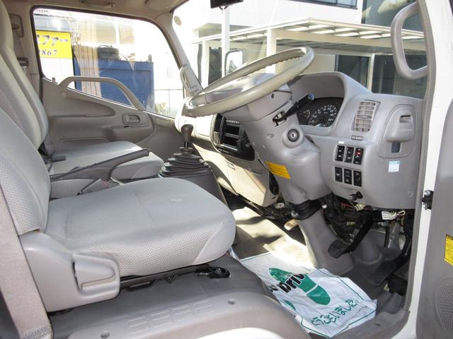 デュトロ 　アルミバン　マルチパワーゲート　内寸４２０ｘ２０８ｘ１９３　ワイドロング　準中型免許　スライドドア　４Ｌターボ　６速　シャッター　ＢＤＧ－ＸＺＵ４１４Ｍ　最大積載量３５５０キロ　車両総重量７４９５キロ（8枚目）