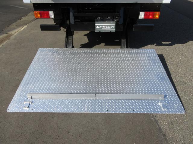 デュトロ 　アルミバン　マルチパワーゲート　内寸４２０ｘ２０８ｘ１９３　ワイドロング　準中型免許　スライドドア　４Ｌターボ　６速　シャッター　ＢＤＧ－ＸＺＵ４１４Ｍ　最大積載量３５５０キロ　車両総重量７４９５キロ（11枚目）