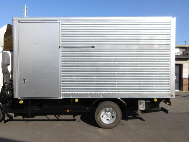 デュトロ 　アルミバン　マルチパワーゲート　内寸４２０ｘ２０８ｘ１９３　ワイドロング　準中型免許　スライドドア　４Ｌターボ　６速　シャッター　ＢＤＧ－ＸＺＵ４１４Ｍ　最大積載量３５５０キロ　車両総重量７４９５キロ（25枚目）