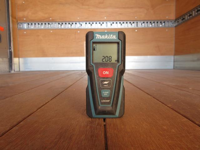 デュトロ 　アルミバン　マルチパワーゲート　内寸４２０ｘ２０８ｘ１９３　ワイドロング　準中型免許　スライドドア　４Ｌターボ　６速　シャッター　ＢＤＧ－ＸＺＵ４１４Ｍ　最大積載量３５５０キロ　車両総重量７４９５キロ（32枚目）