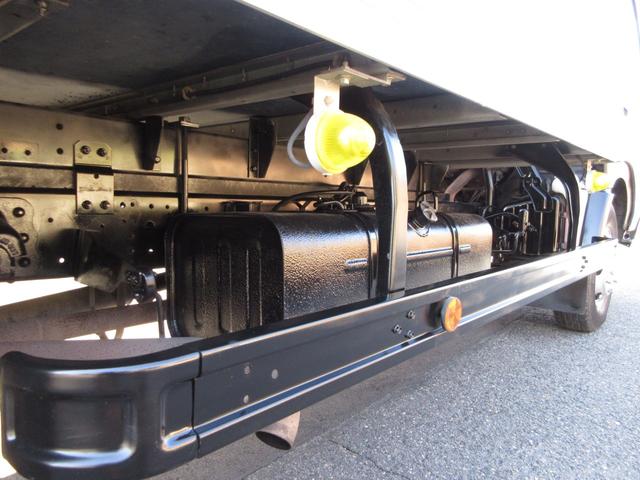 デュトロ 　アルミバン　マルチパワーゲート　内寸４２０ｘ２０８ｘ１９３　ワイドロング　準中型免許　スライドドア　４Ｌターボ　６速　シャッター　ＢＤＧ－ＸＺＵ４１４Ｍ　最大積載量３５５０キロ　車両総重量７４９５キロ（65枚目）