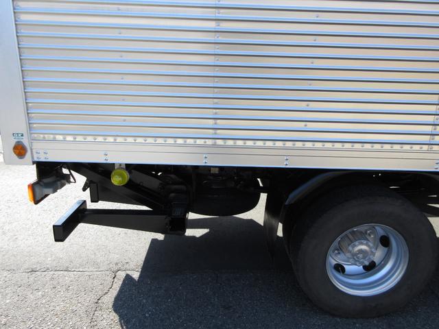 デュトロ 　アルミバン　マルチパワーゲート　内寸４２０ｘ２０８ｘ１９３　ワイドロング　準中型免許　スライドドア　４Ｌターボ　６速　シャッター　ＢＤＧ－ＸＺＵ４１４Ｍ　最大積載量３５５０キロ　車両総重量７４９５キロ（69枚目）