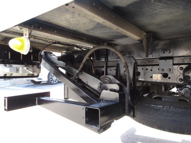 デュトロ 　アルミバン　マルチパワーゲート　内寸４２０ｘ２０８ｘ１９３　ワイドロング　準中型免許　スライドドア　４Ｌターボ　６速　シャッター　ＢＤＧ－ＸＺＵ４１４Ｍ　最大積載量３５５０キロ　車両総重量７４９５キロ（70枚目）