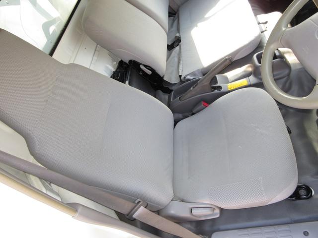 ダイナトラック アルミバン 垂直パワーゲート 内寸450x209x202 ワイドロング AT 準中型免許 カメラ 2t積載 4Lターボ AT BDG-XZU414 最大積載量2000キロ 車両総重量5865キロ(5枚目)