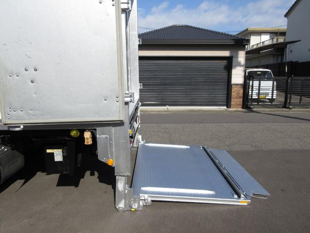 ダイナトラック アルミバン 垂直パワーゲート 内寸450x209x202 ワイドロング AT 準中型免許 カメラ 2t積載 4Lターボ AT BDG-XZU414 最大積載量2000キロ 車両総重量5865キロ(32枚目)