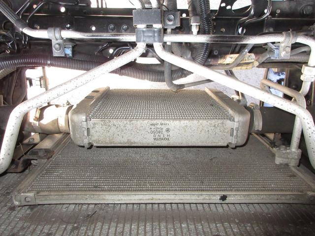 ダイナトラック アルミバン 垂直パワーゲート 内寸450x209x202 ワイドロング AT 準中型免許 カメラ 2t積載 4Lターボ AT BDG-XZU414 最大積載量2000キロ 車両総重量5865キロ(54枚目)