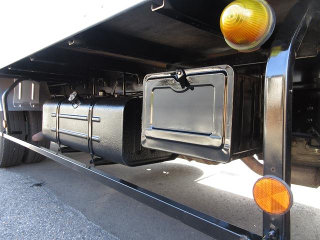 ダイナトラック アルミバン 垂直パワーゲート 内寸450x209x202 ワイドロング AT 準中型免許 カメラ 2t積載 4Lターボ AT BDG-XZU414 最大積載量2000キロ 車両総重量5865キロ(63枚目)