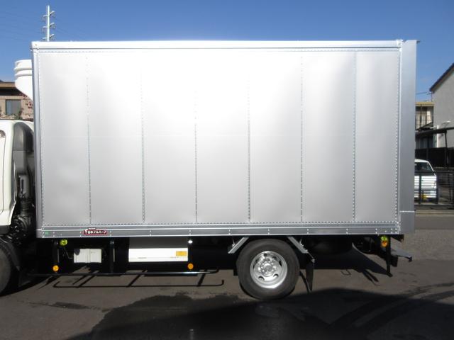 デュトロ 中温冷蔵冷凍車-5℃設定 AT 内寸421x188x202 ワイドロング リアカメラ 準中型免許 4Lターボ BDG-XZU414M コーキング処理済 最大積載量3000キロ 車両総重量6735キロ(23枚目)